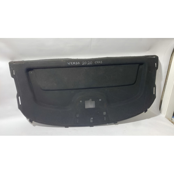 Tampão Porta Malas Traseira Nissan Versa 15/20 799109ke0a Preto