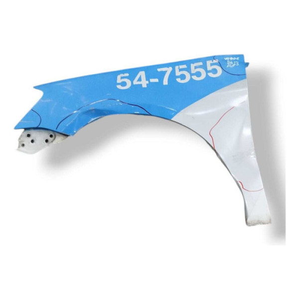 Paralama Lado Esquerdo Volkswagen Voyage 2014 2015 Detalhe