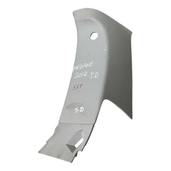 Acabamento Coluna Tras Dir Renault Megane 11/12 8200597251d