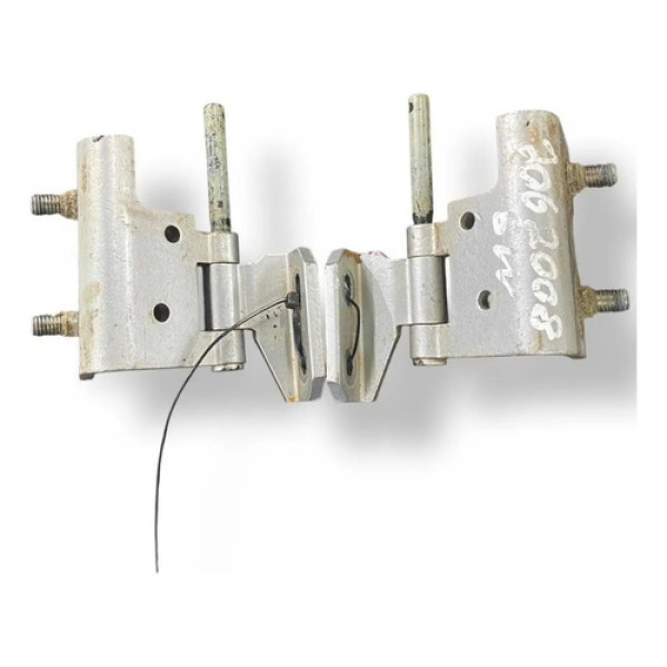 Par Dobradiças Tampa Traseira Peugeot 206 Sw 2006 2007 2008