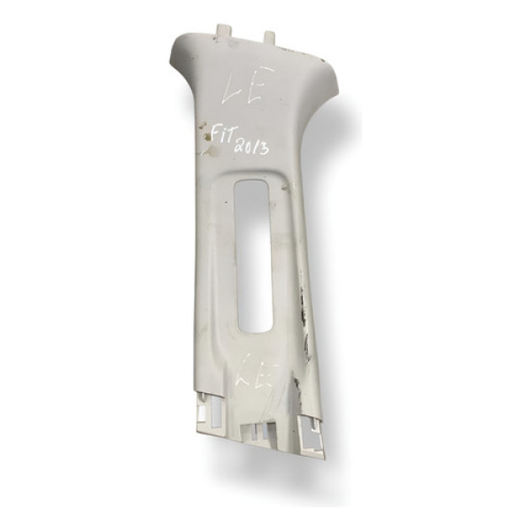 Acabamento Superior Central Esquerdo Honda Fit 2015 84161t5n