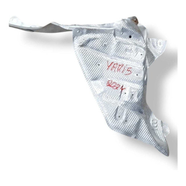 Defletor Calor Escapamento Toyota Yaris Sedan  24 2025 2026