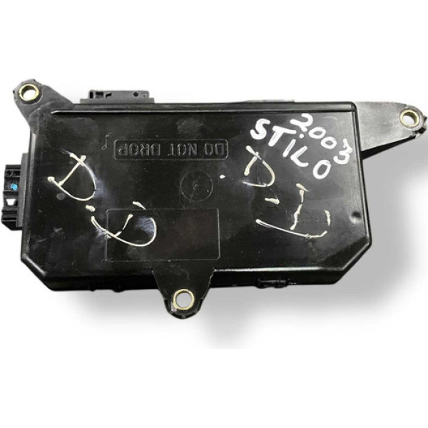 Modulo Vidro Dianteiro Direito Fiat Stilo 2003 2004 46784224