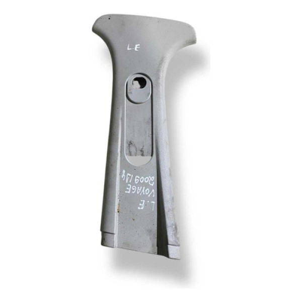 Moldura Coluna Lado Esquerdo Volkswagen Voyage 14 373867400a