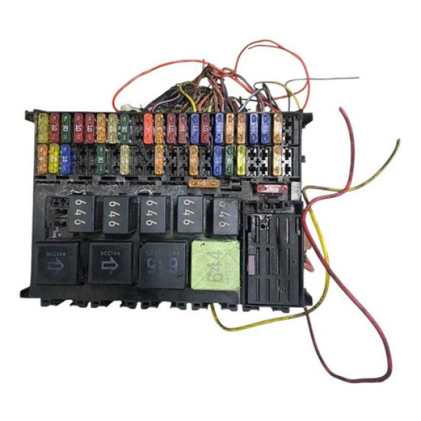 Caixa Fusível Volkswagen Voyage 2009 2010 2011 12 134823327