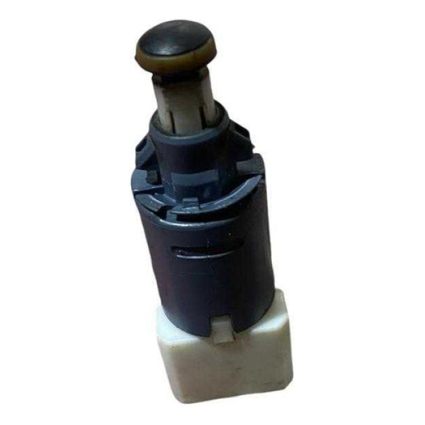 Interruptor Sensor Freio Renault Megane Dyn 8200168238