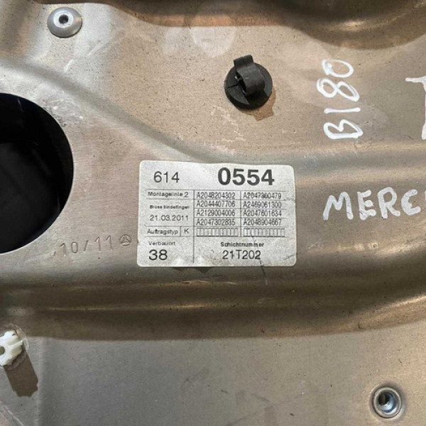 Máquina Vidro Traseira Direita Mercedes C180 A2048204302