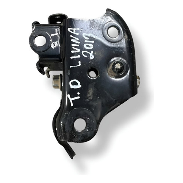 Suporte Eixo Traseira Direita  Nissan Livina 2013 2014 2015  Preto