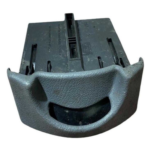 Cinzeiro Painel Citröen  Xsara Picasso 2.0 2004 9635581577