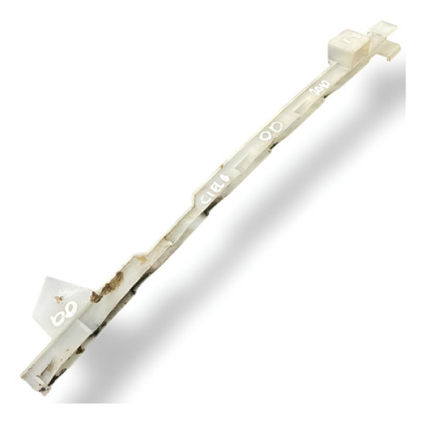 Caneleta Vidro Dianteira Direita Chery Cielo 2010 2011 2012 Preto