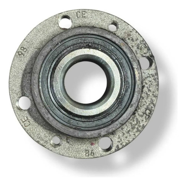 Cubo Rolamento Traseiro Esquerda Fiat Uno 1.0 2013 A 2015