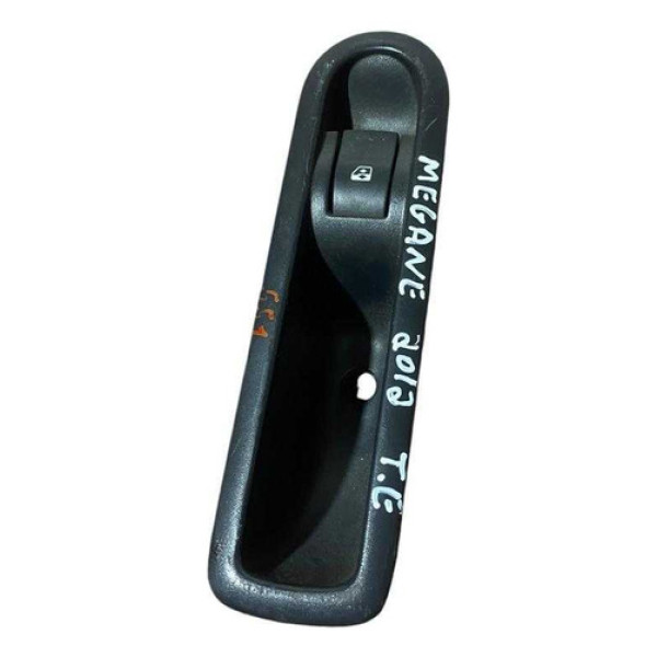 Botão Vidro Elétrico Traseiro Esquerdo Megane Dyn 1.6 10/15