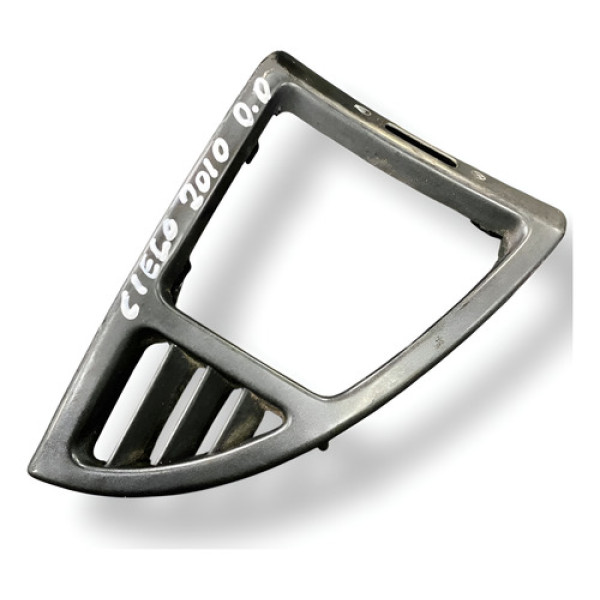 Moldura Difusor De Ar Dianteiro Direito Chery Cielo 2010