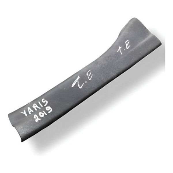 Soleira Porta Traseiro Esquerdo Toyota Yaris 2019 679180d250 Branco