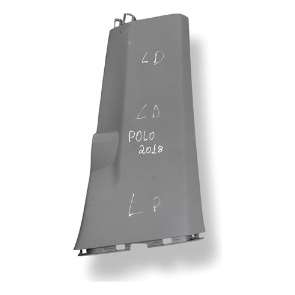 Acabamento Coluna Direita  Volkswagen Polo 2018 6ea867292