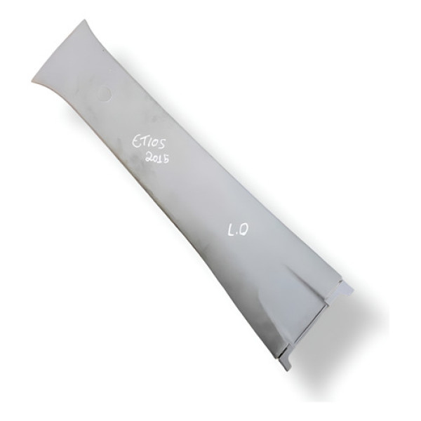 Acabamento Coluna Central Direita Toyota Etios 15 624110d150