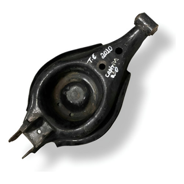 Bandeja Balança Traseira Esquerda Chevrolet Captiva 2.0 2010