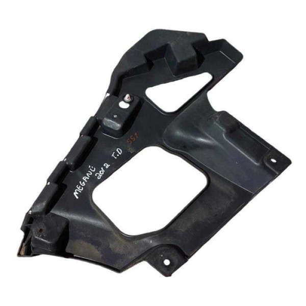 Guia Parachoque Tras Direita Renault Megane 2012 8200146045
