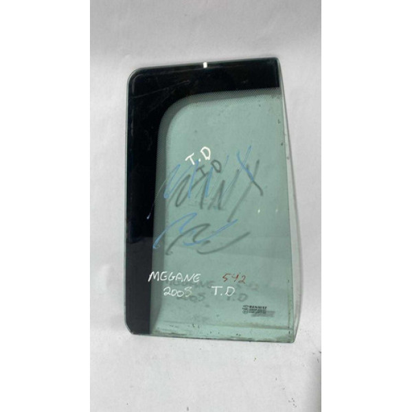 Vidro Fixo Traseiro Direito Renault Megane Gt Dyn 2.0 2008