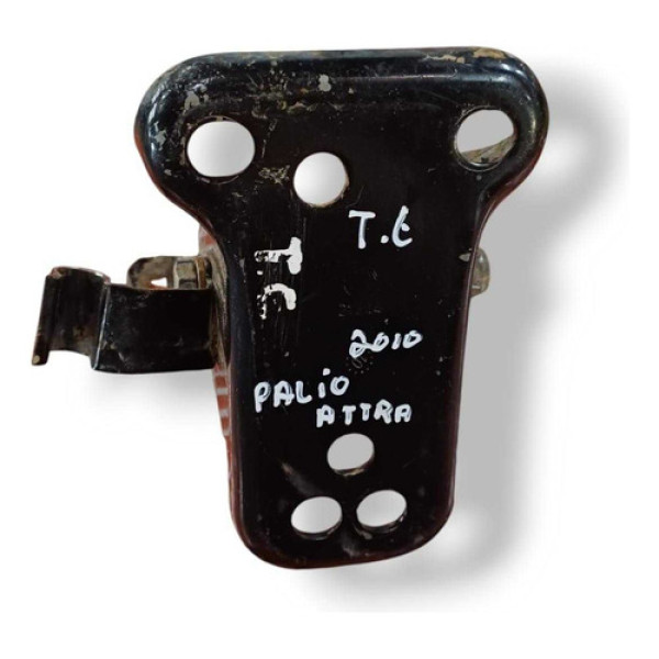 Suporte Eixo Traseiro Esquerdo Fiat Palio Attractive 2010