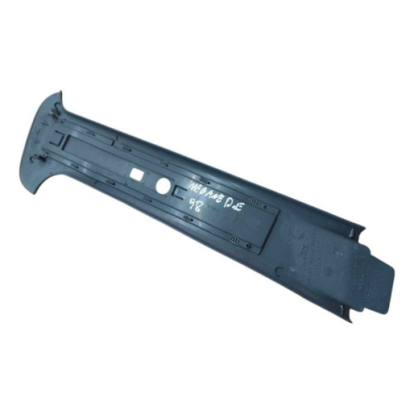 Acabamento Superior Coluna Central Dianteira Esquerda Megane