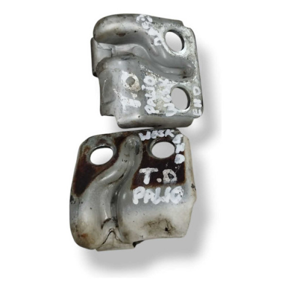 Dobradiça De Porta Traseira Direita Palio Weekend 1.8 2003