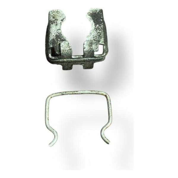 Trava Bico Injetores  Renault Sandero 1.0 8v  2014 2015 2016 220v