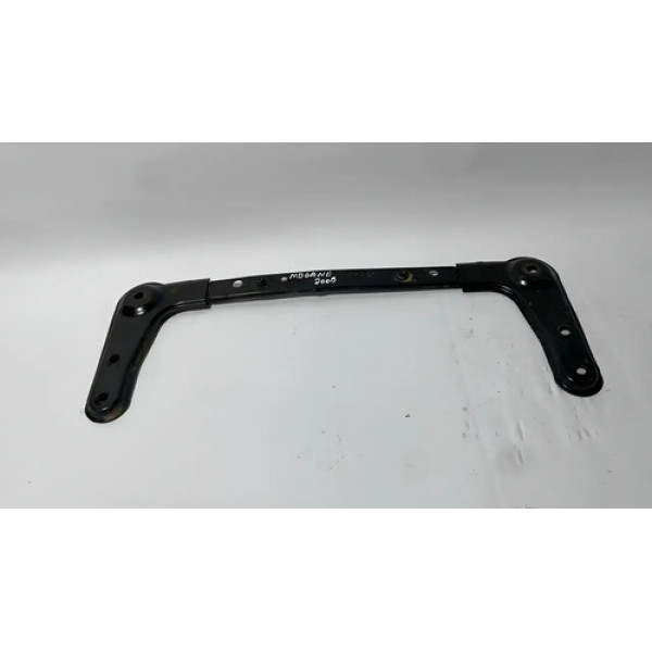Travessa Inferior Radiador Megane Gt Dyn 2.0 08 8200675843 Brilhante