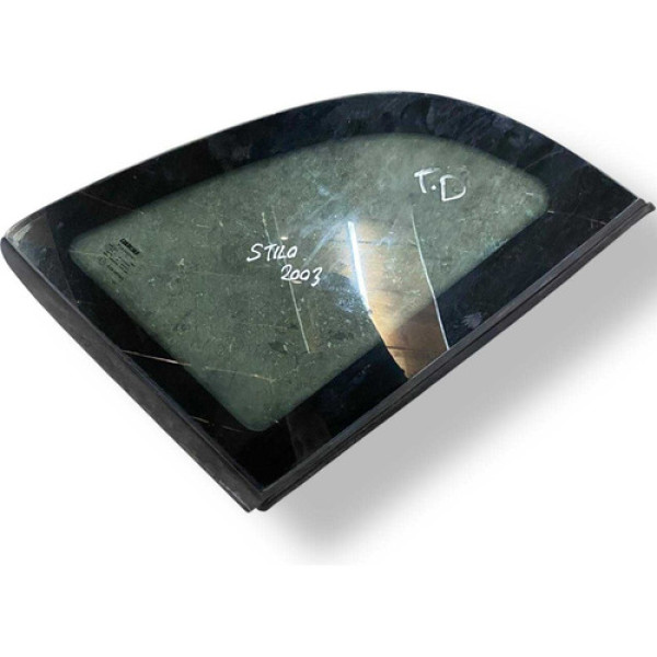 Vidro Vigia Traseira Direita Fiat Stilo 2003 2004 2005 2006