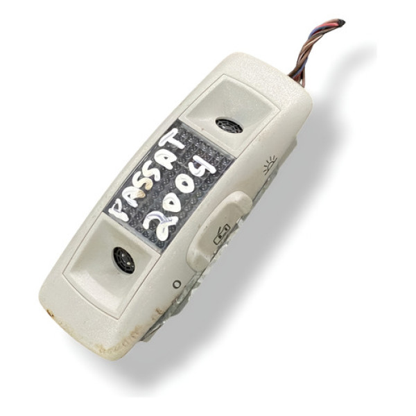 Luz De Teto Cortesia Volkswagen Passat 2004 2005 3bo951171d