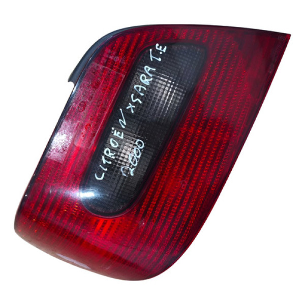 Lanterna Esquerda Citroen Xsara 1997 1998 1999 2000  Esquerdo/motorista Vermelho