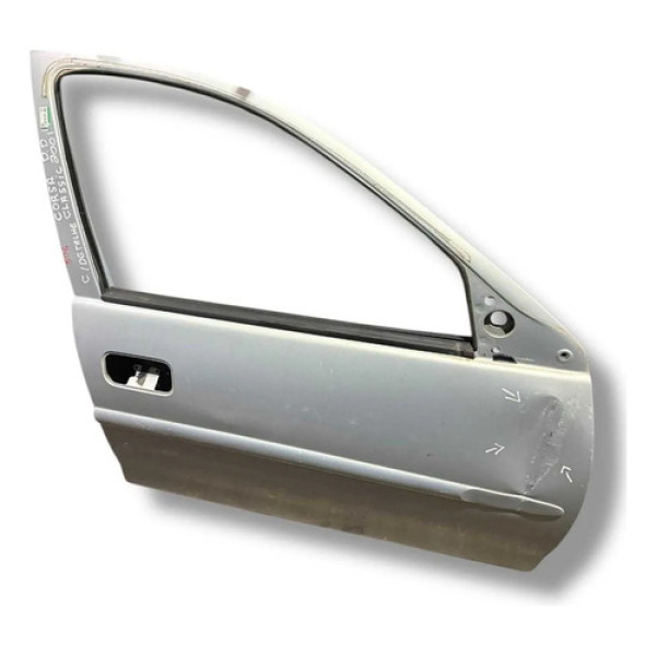 Porta Dianteira Direita Corsa Classic C/detalhe 2001 Dianteira Direita Prateado