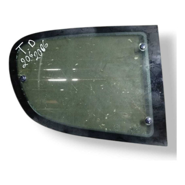 Vidro Traseiro Direito Peugeot 206 1.4 2004 2005 A 2008