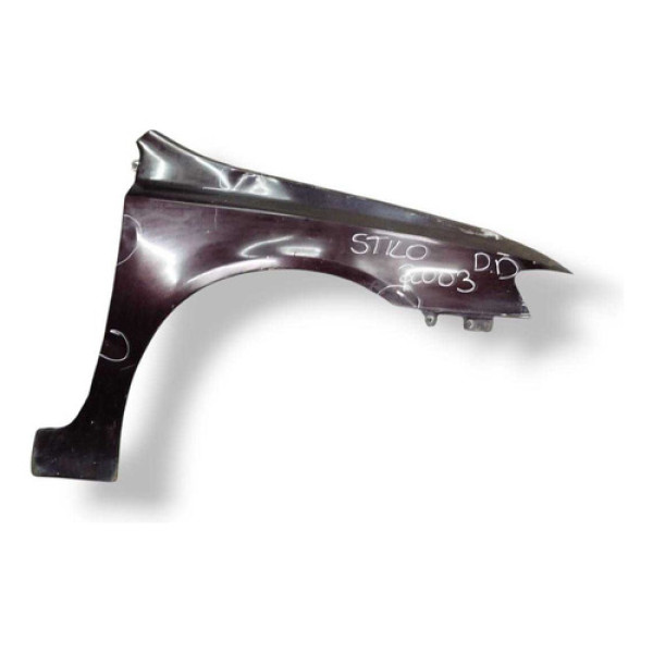 Paralama Lado Direito  Fiat Stilo 2003 2004 2005 2006 Detalh