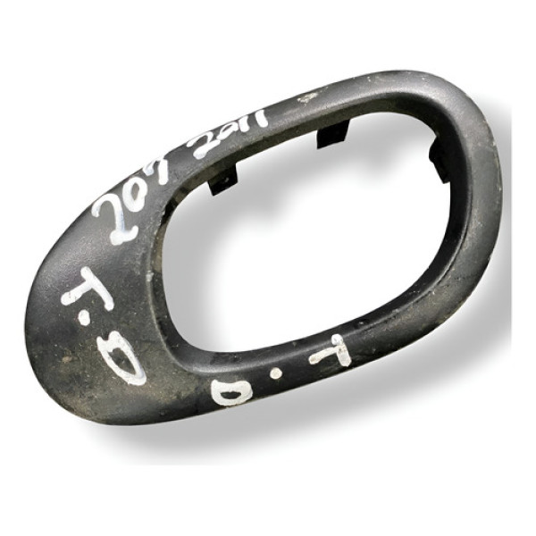 Moldura Maçaneta Interna Tras Direita 207 2011 962840497705 Preto Traseira