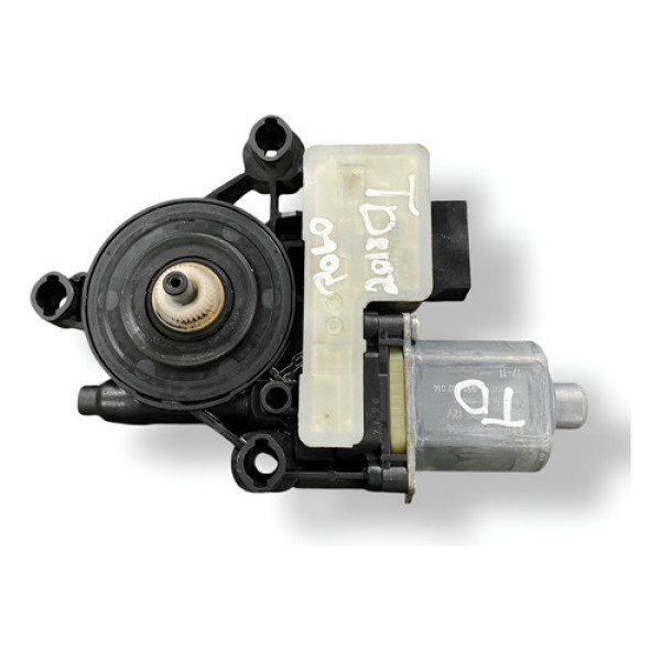 Motor Vidro Traseiro Direito Volkswagen Polo 2018 2q1959882