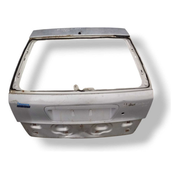 Tampa Traseira Sem Fechadura Palio Weekend 2003 Detalhe