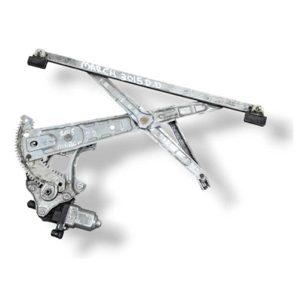 Máquina Vidro Dianteiro Direito Eletrico Nissan March 2015