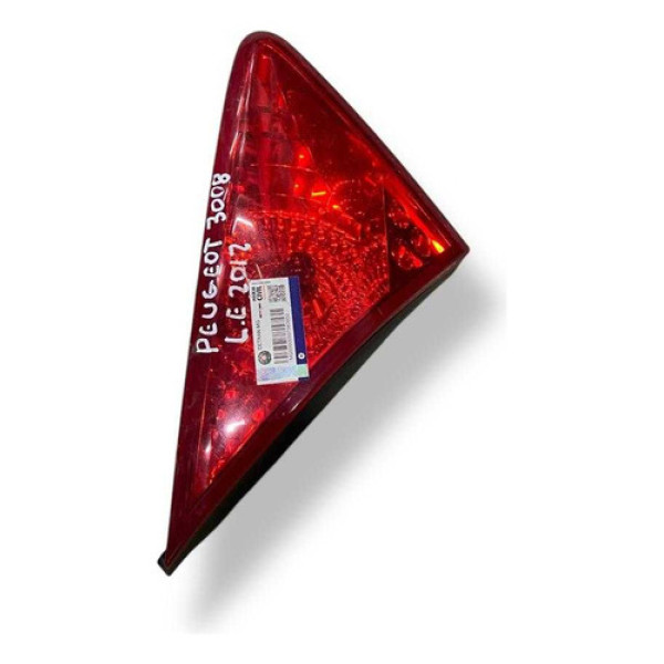 Lanterna Tampa Lado Esquerdo Peugeot 3008 2012 2013 26039010 Esquerdo/motorista Água