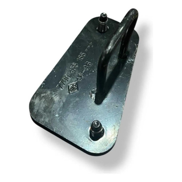 Batente Banco Traseiro Direito Clio Sedan 2007 7700435165