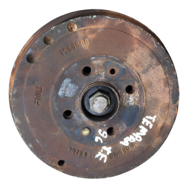 Cubo  De Roda Traseiro Esquerdo Fiat Tempra 2.0 1995 A 1999