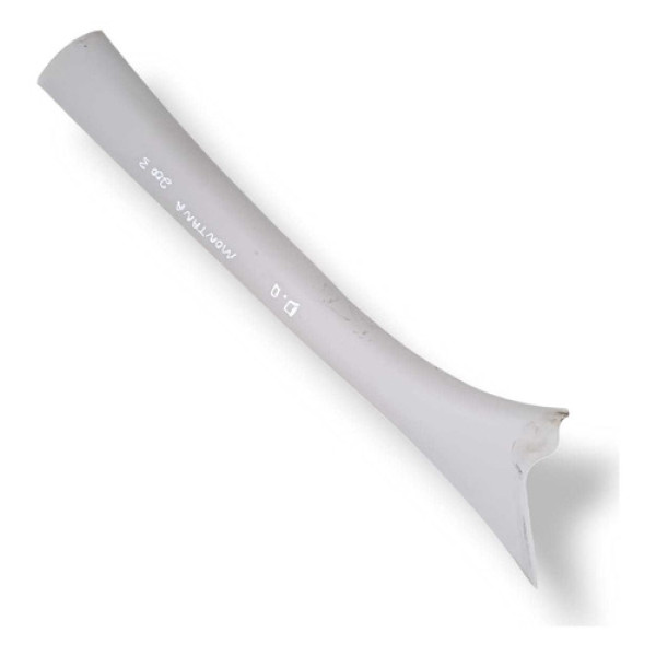 Acabamento Coluna Direita Parabrisa Gm Montana 04 24411997