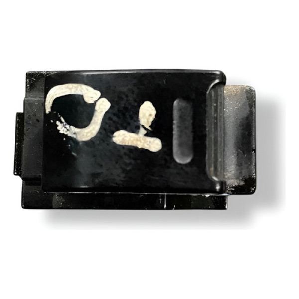 Botao Vidro Traseiro Direito Toyota Fielder 2005 2006 2007