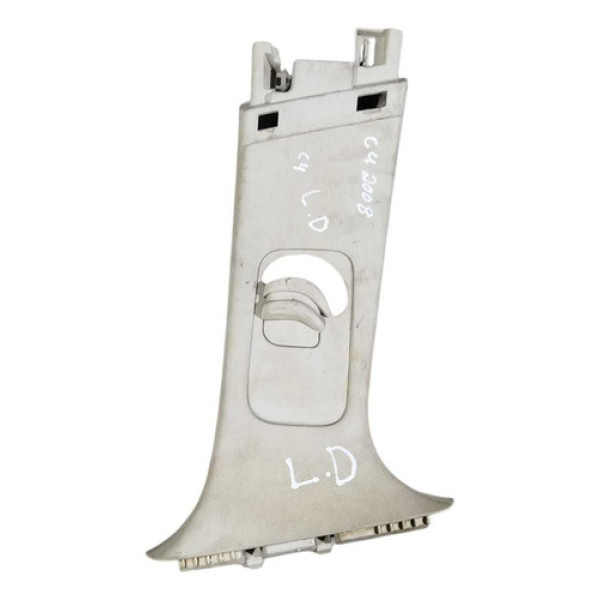 Acabamento Coluna Lado Direito Citroën C4 2008/09 9681784077