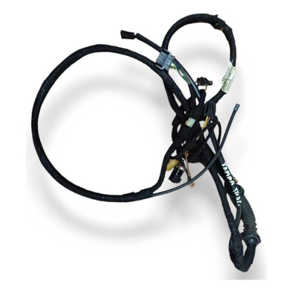 Chicote Tampa Traseira Volkswagen Crossfox 2014 5z4971147s