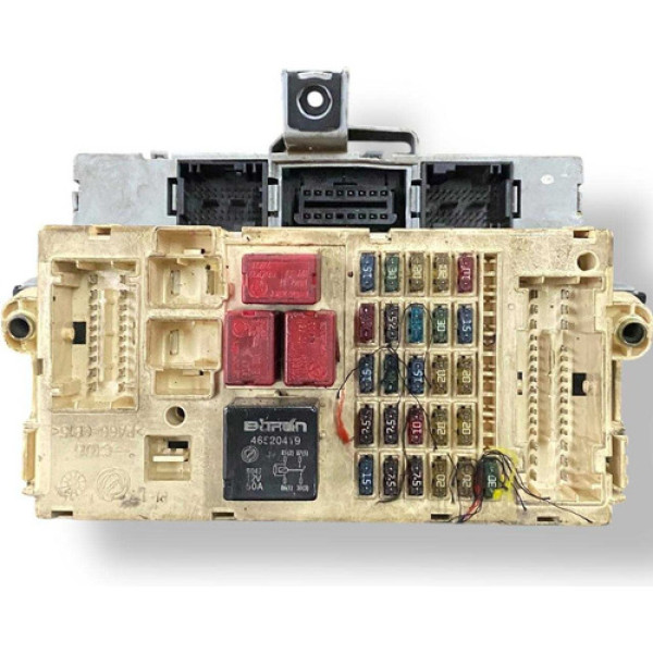 Caixa Fusíveis Interna Fiat Stilo 1.8 2002 2003 2004 2005