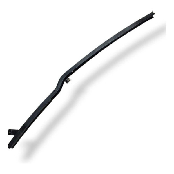 Guia Vidro Traseiro Direito Volkswagen Fox 2004 2005 2006 Preto