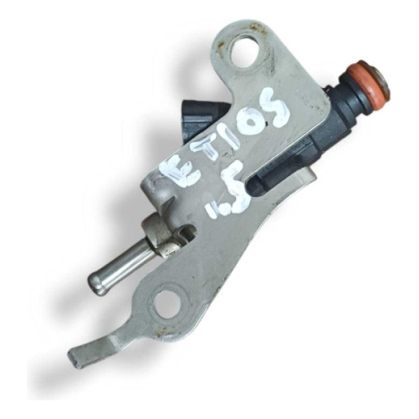 Bico Injetor Com Suporte Toyota Etios 1.5 2015 2395047010