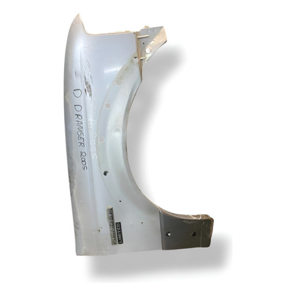 Paralama Direito Ford Ranger 2005  2006 2007 2008 Detalhe