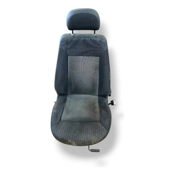 Banco Dianteiro Direito Vw Voyage 2014 2015 2016 Detalhe Preto